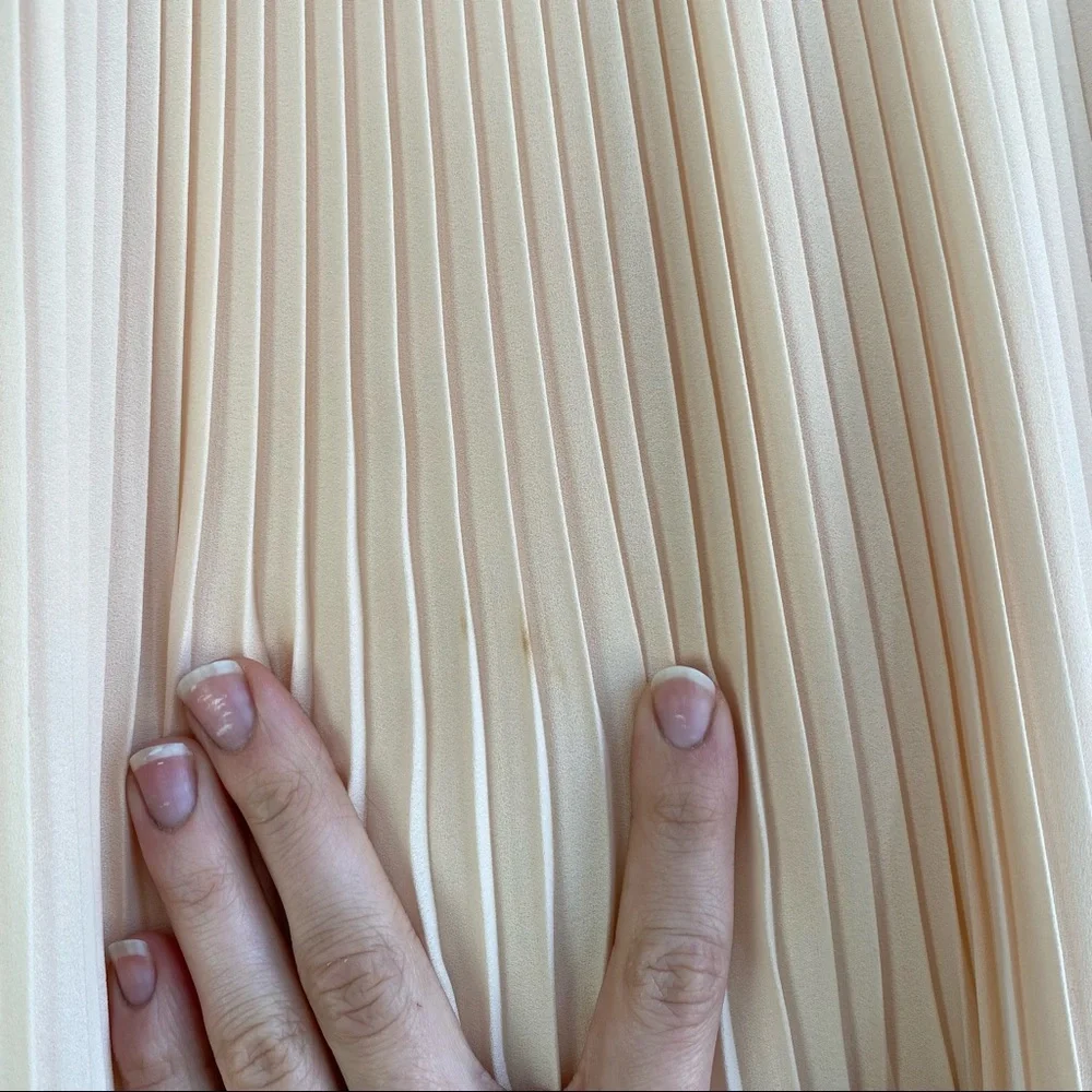 & other stories Blush Pink Pleated Side Slit Midi Skirt - Picture 7 of 8